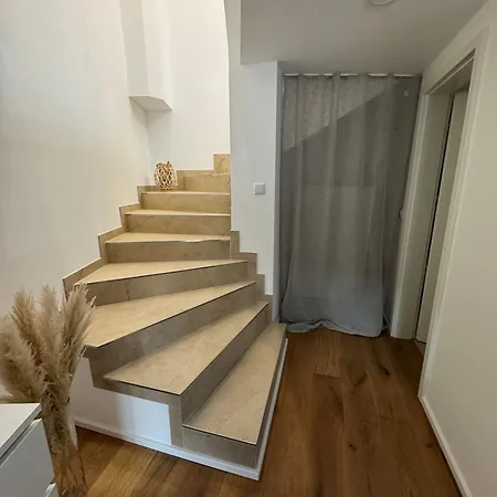 Apartment B-home